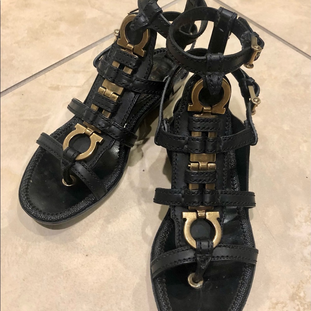 Salvatore Ferragamo Sharise Nero Gladiator Sandals - Size 36